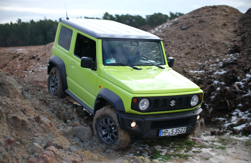 Illustration for article titled The 2018 Suzuki Jimny Is the Off-Road Bargain of Your Dreams, and the Highway Cruiser of Your Nightmares